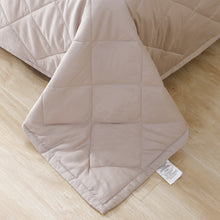 Load image into Gallery viewer, Premium Plush 100% Cotton Sateen and Luxury Poly Fleece Reversible Comforter (Light Camel)