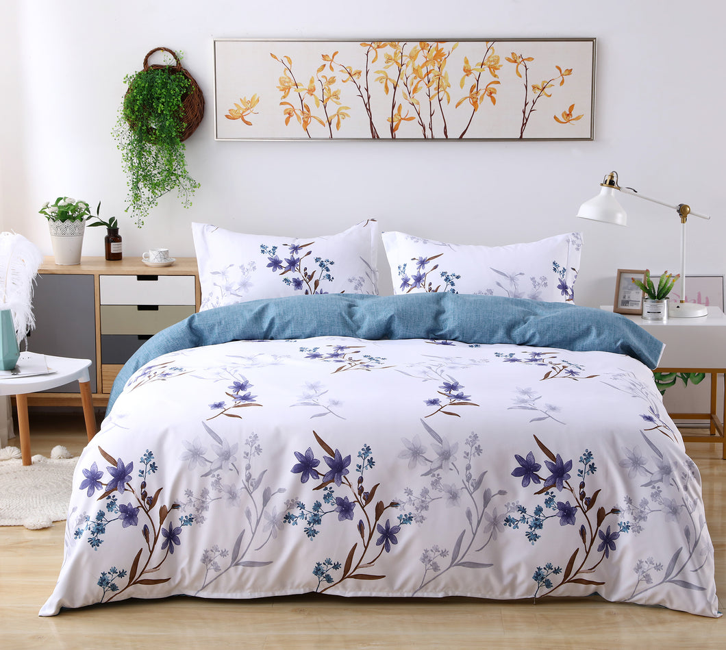 Utlra Soft Floral Pattern 5 Piece Reversible Duvet Cover Set with 4 Pillow Shams
