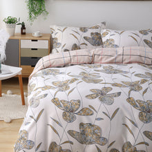 Load image into Gallery viewer, Utlra Soft Floral 3 Piece Reversible Duvet Cover Set with 2 Pillow Shams